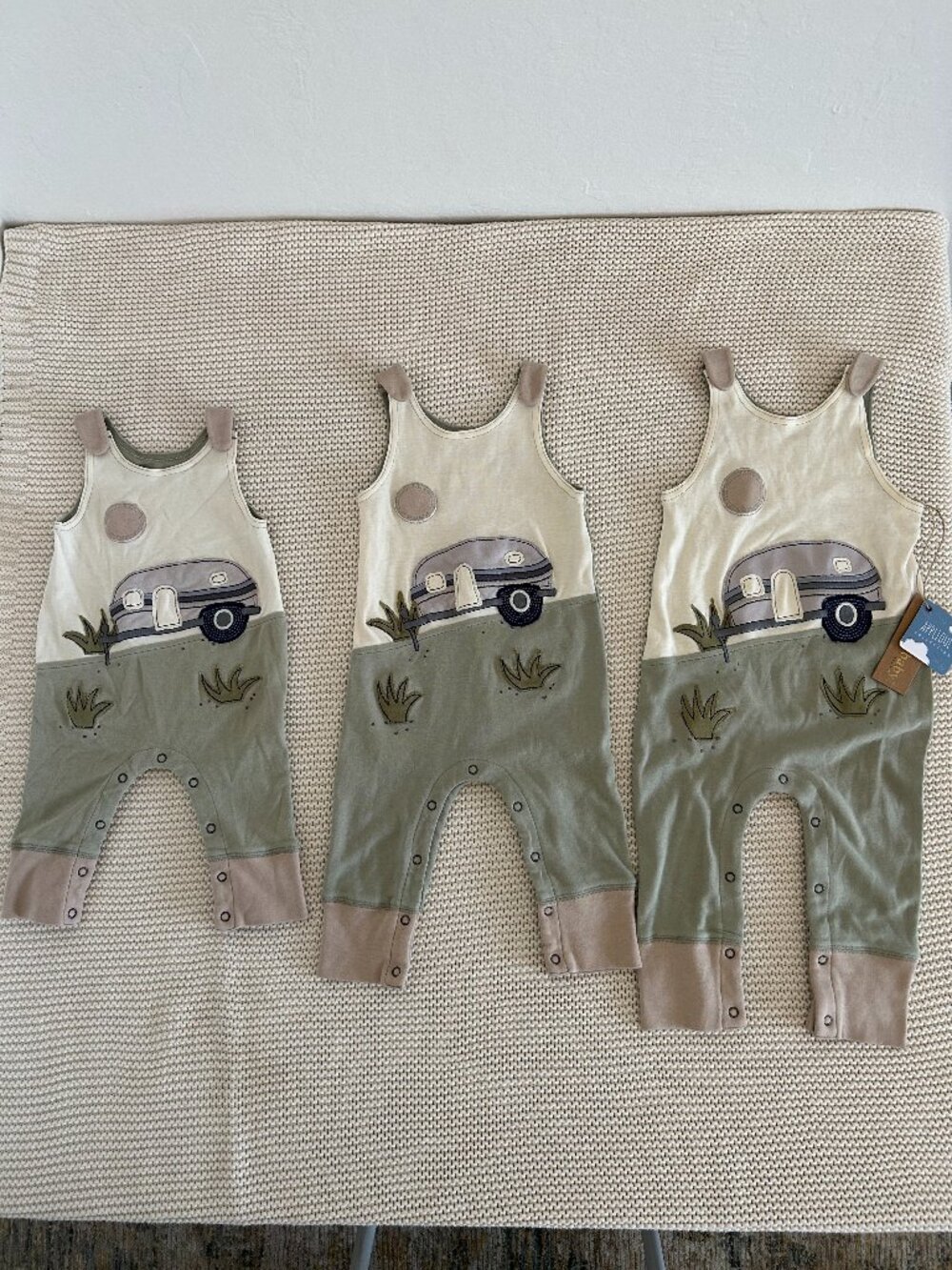 L'ovedBaby Organic Cotton Applique Harem Romper Bundle – Little Camper Theme